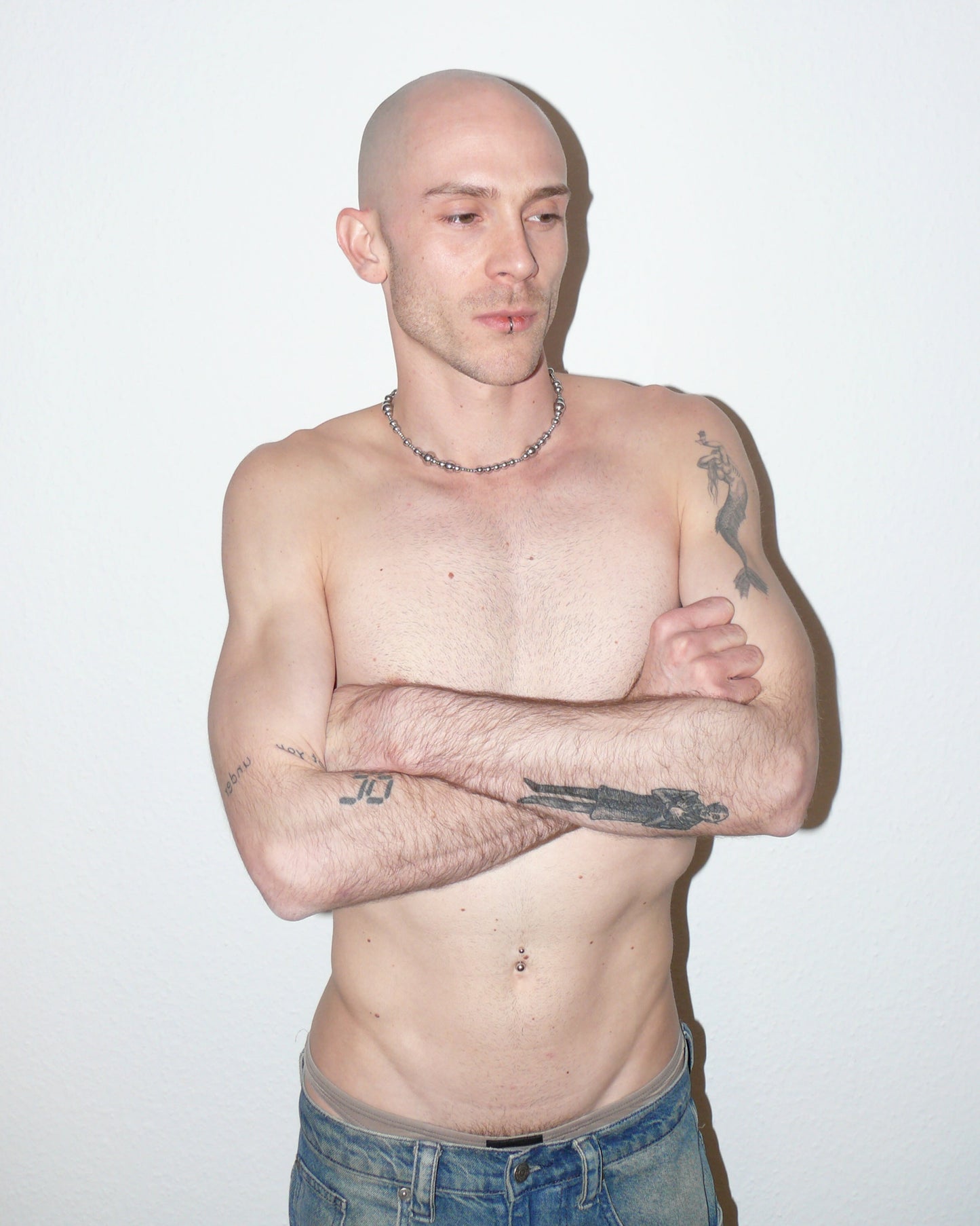 Bubbles steel necklace partial side portrait on model