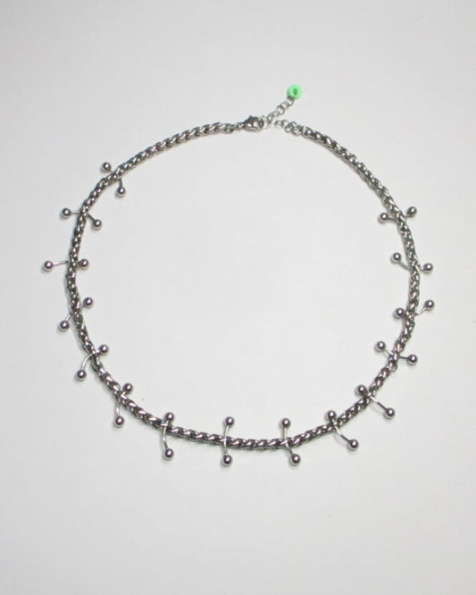 15-CATERPY BARBELLS NECKLACE