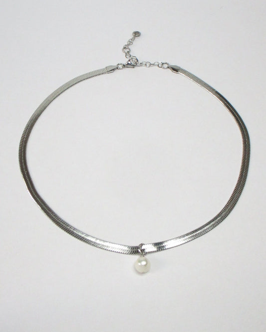 16-PEARLY SNAKE SIMPLE NECKLACE
