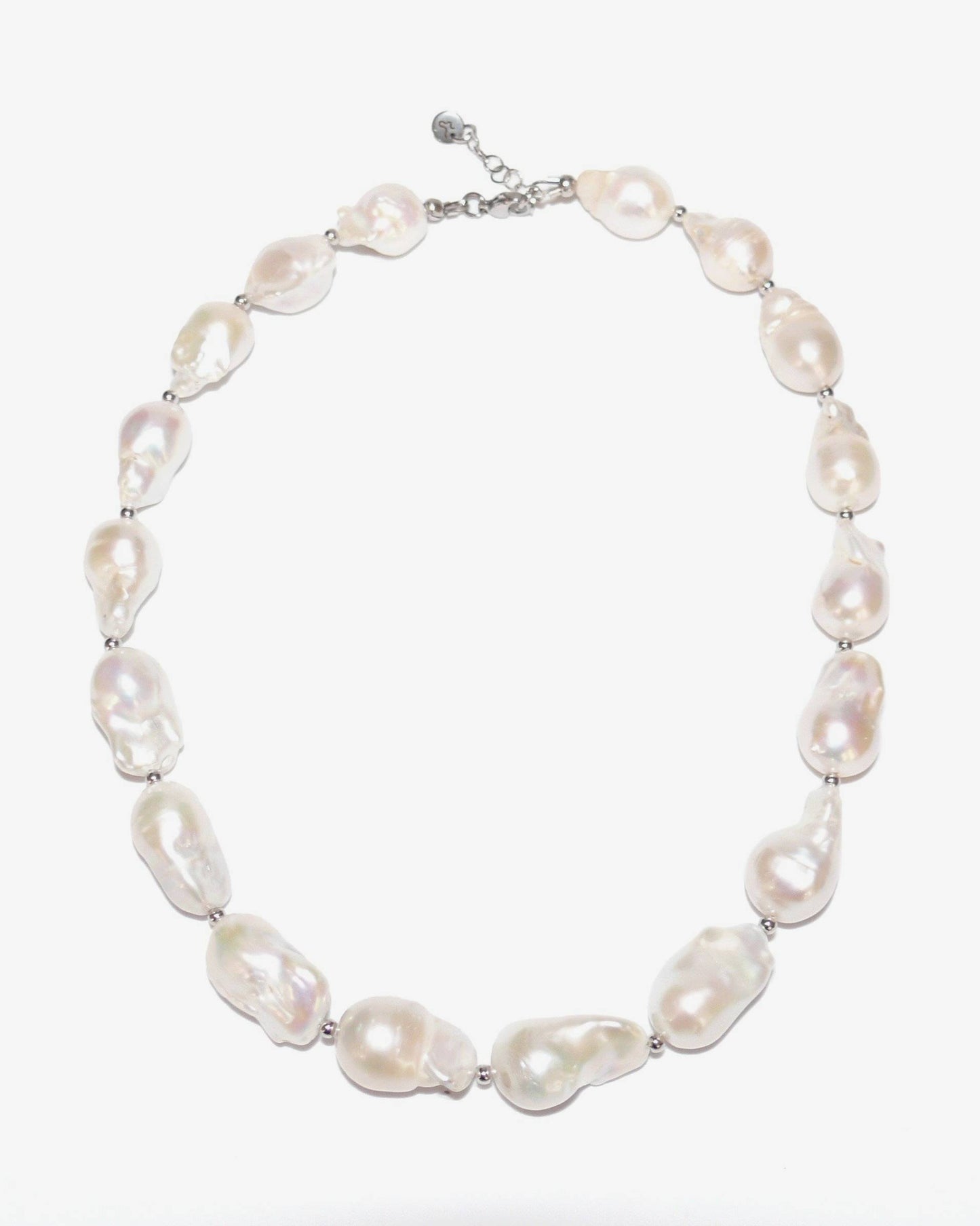 Legacy pearly baroque necklace still