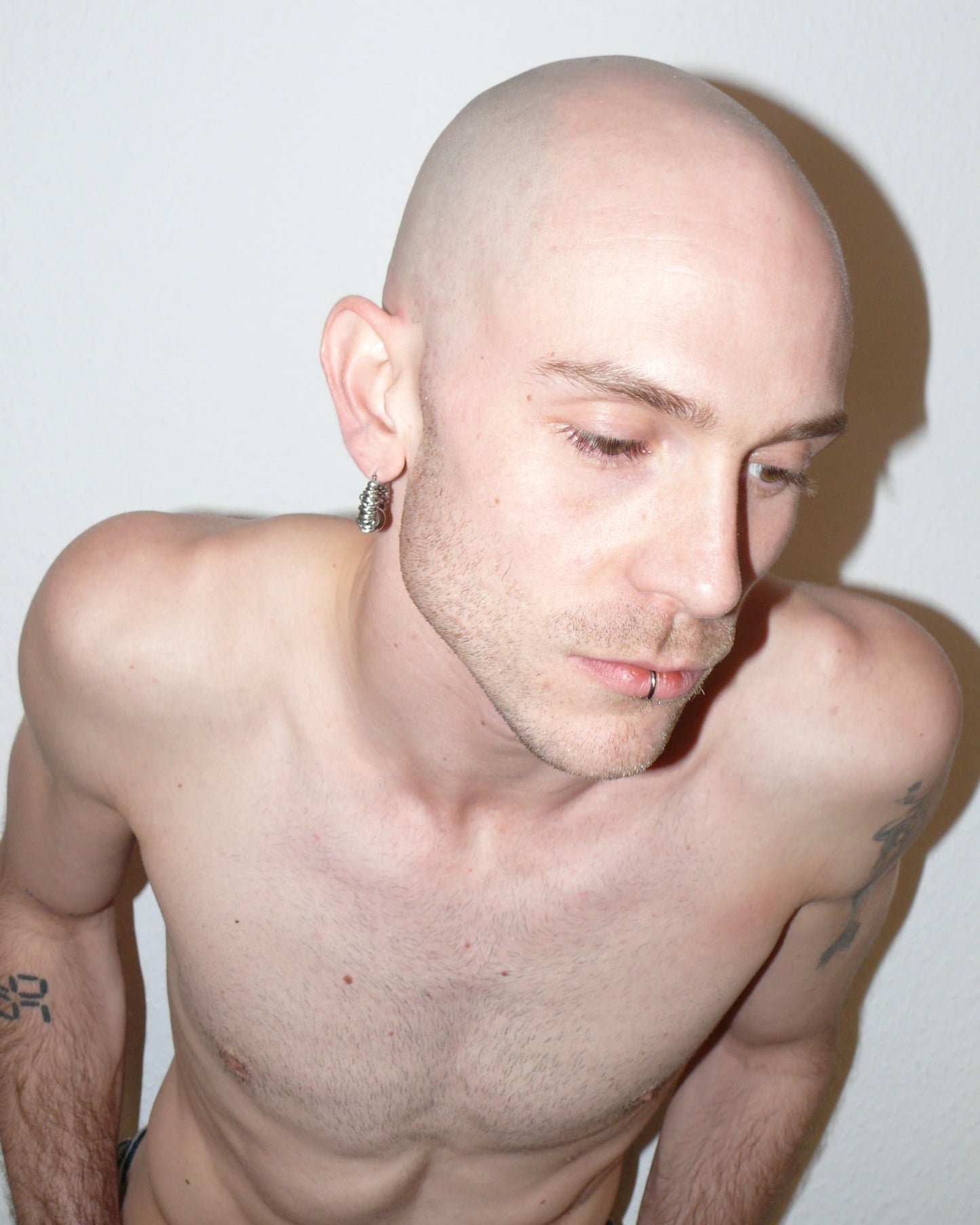 Mille steel rings hoops earrings top portrait model