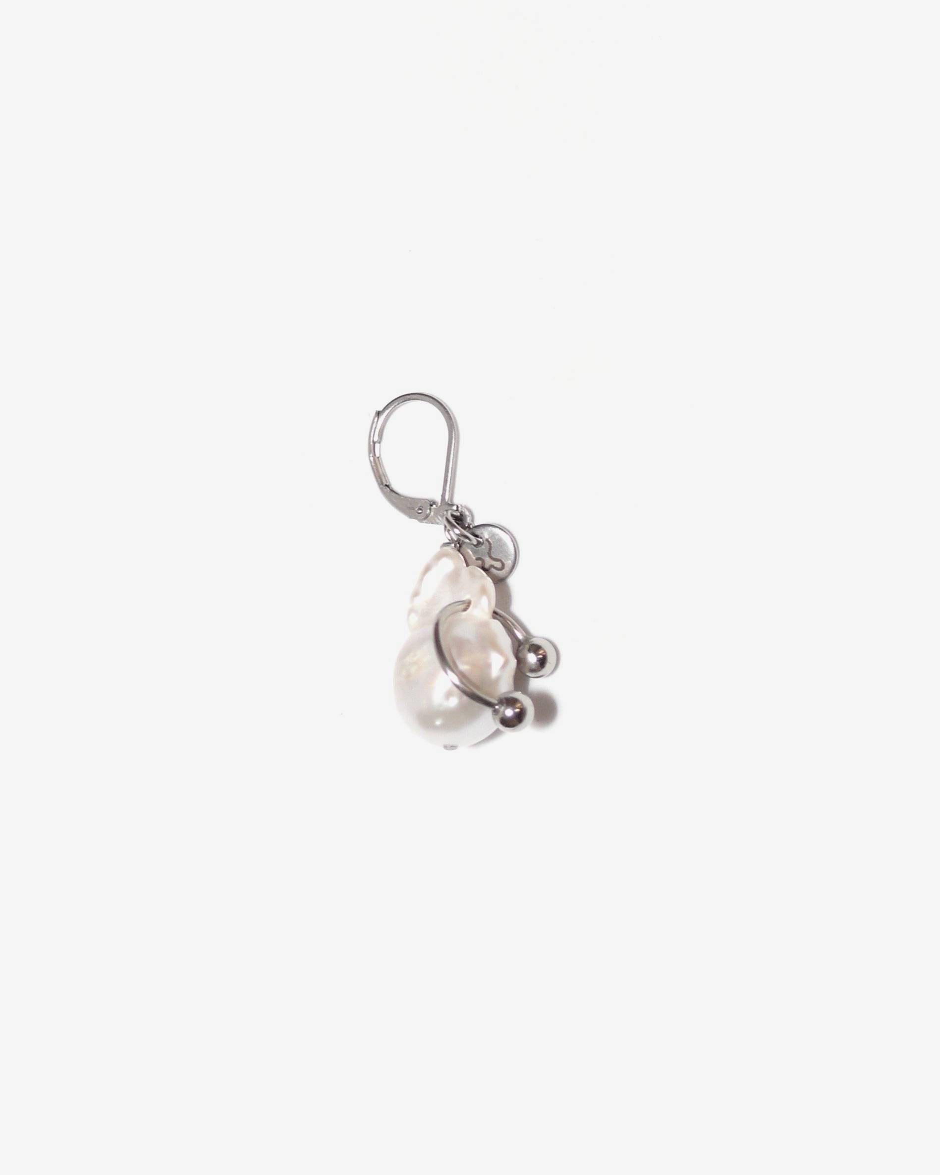 core gem single earring pierced pearly still