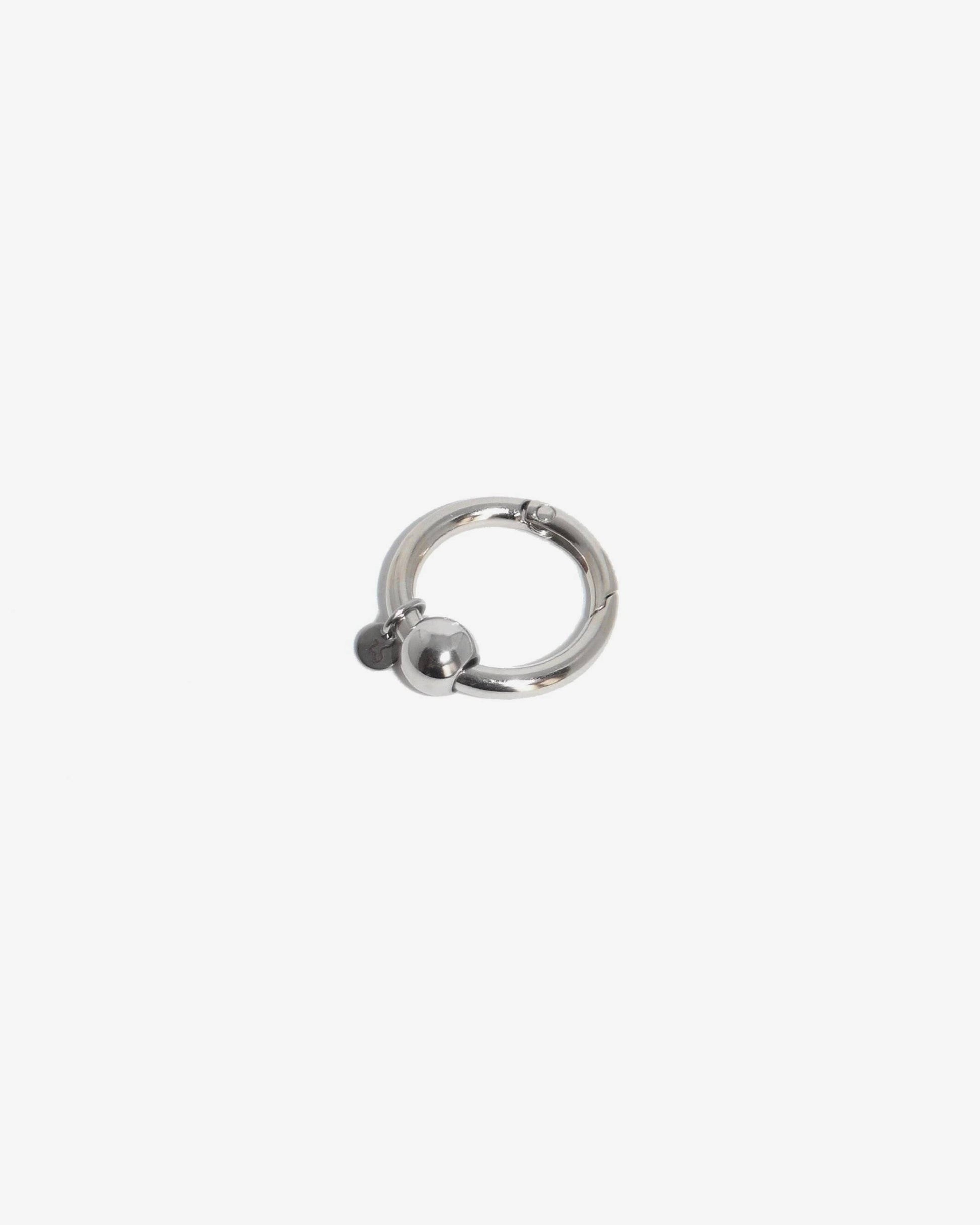 core objects captive charm still